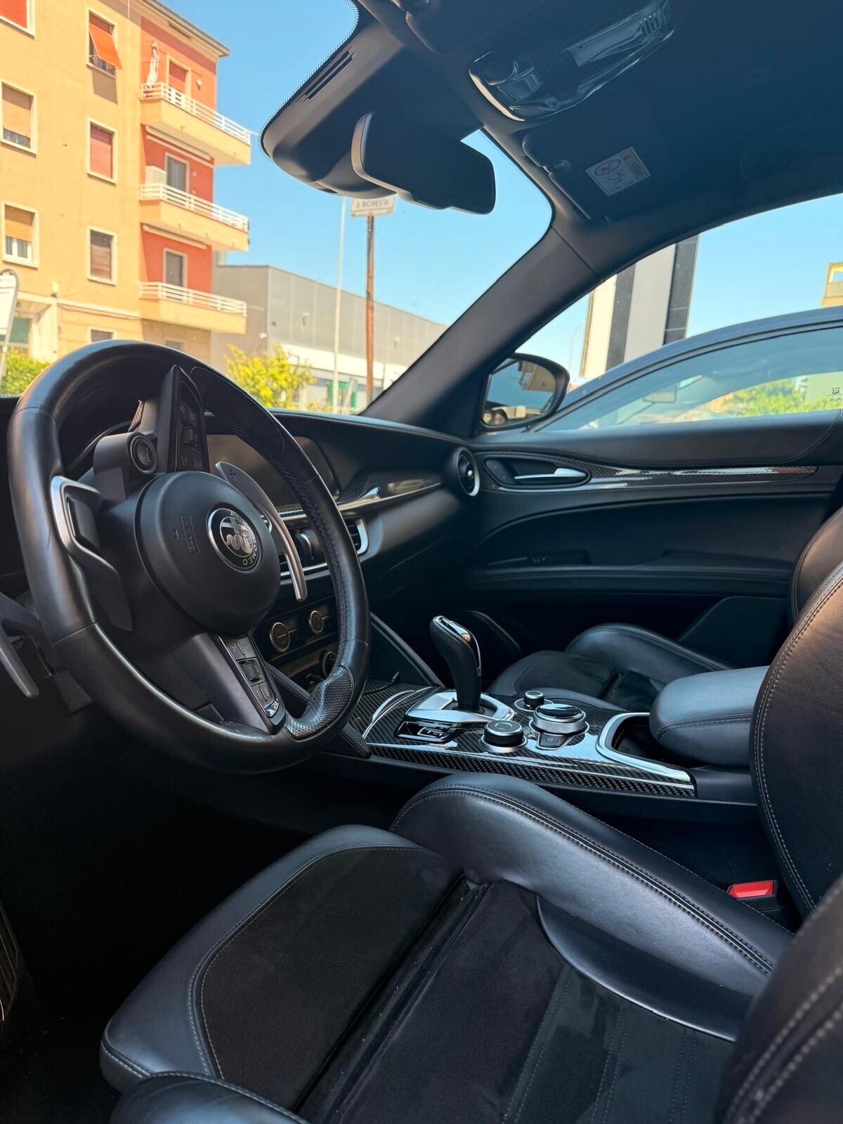 Alfa Romeo Stelvio 2.2 Turbodiesel 210 CV AT8 Q4 Veloce