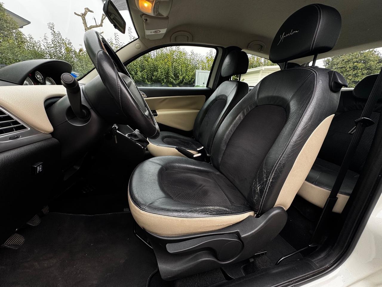 Lancia Ypsilon 1.4 GPL Neopatentati