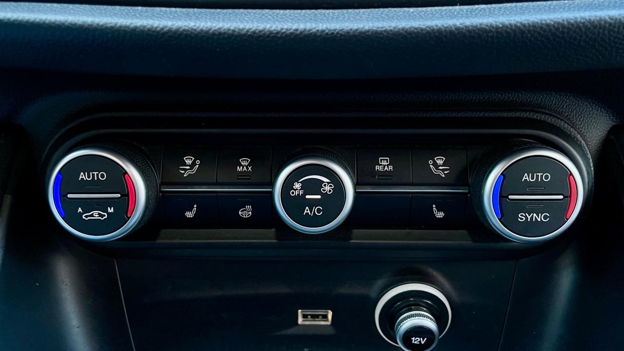 ALFA ROMEO STELVIO 2.2 Q4 TURBODIESEL VELOCE 210CV - SEDILI ELETTRICI RISCALDABILI CON MEMORIA, VOLANTE RISCALDABILE, FULL LED