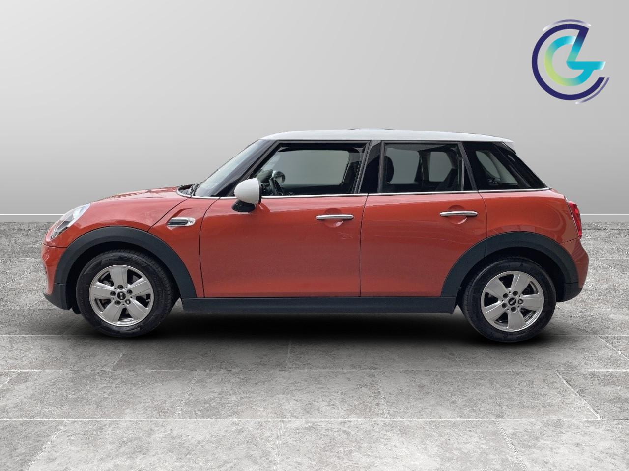 MINI Mini IV F55 2018 5p Mini 5p 1.5 Cooper D Boost