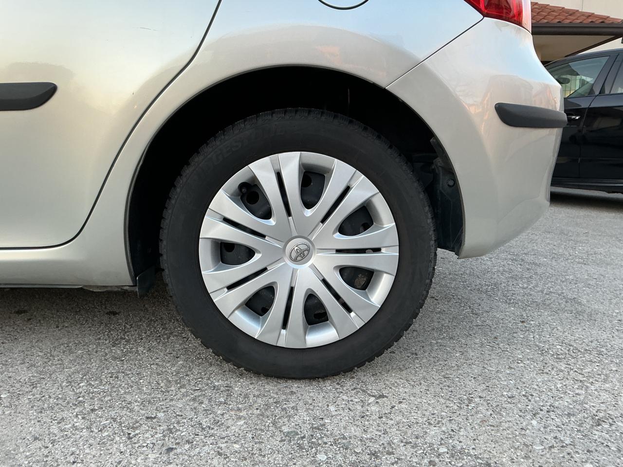 Toyota Auris 1.4 D-4D 5 porte Sol - ok neopatentati