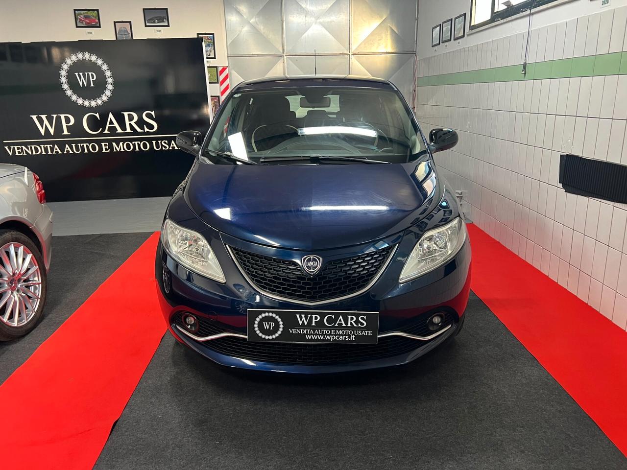 Lancia Ypsilon 1.2 69 CV 5 porte GPL Ecochic Gold
