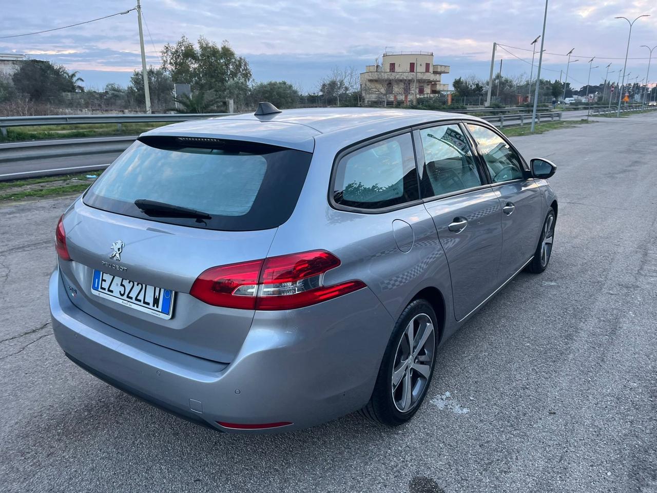 Peugeot 308 1600 HDI SW GT Line Unipro 2015