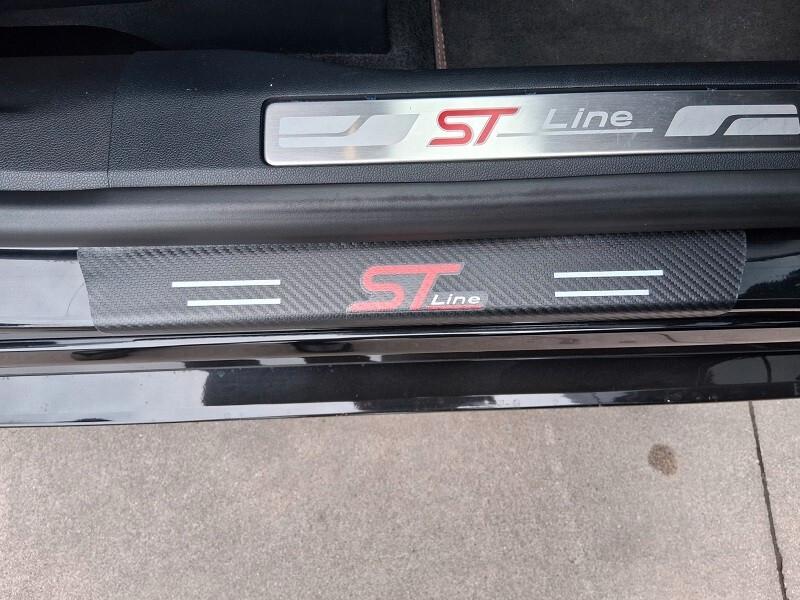 Ford Kuga 1.5 EcoBlue 120 CV 2WD ST-Line X (688)