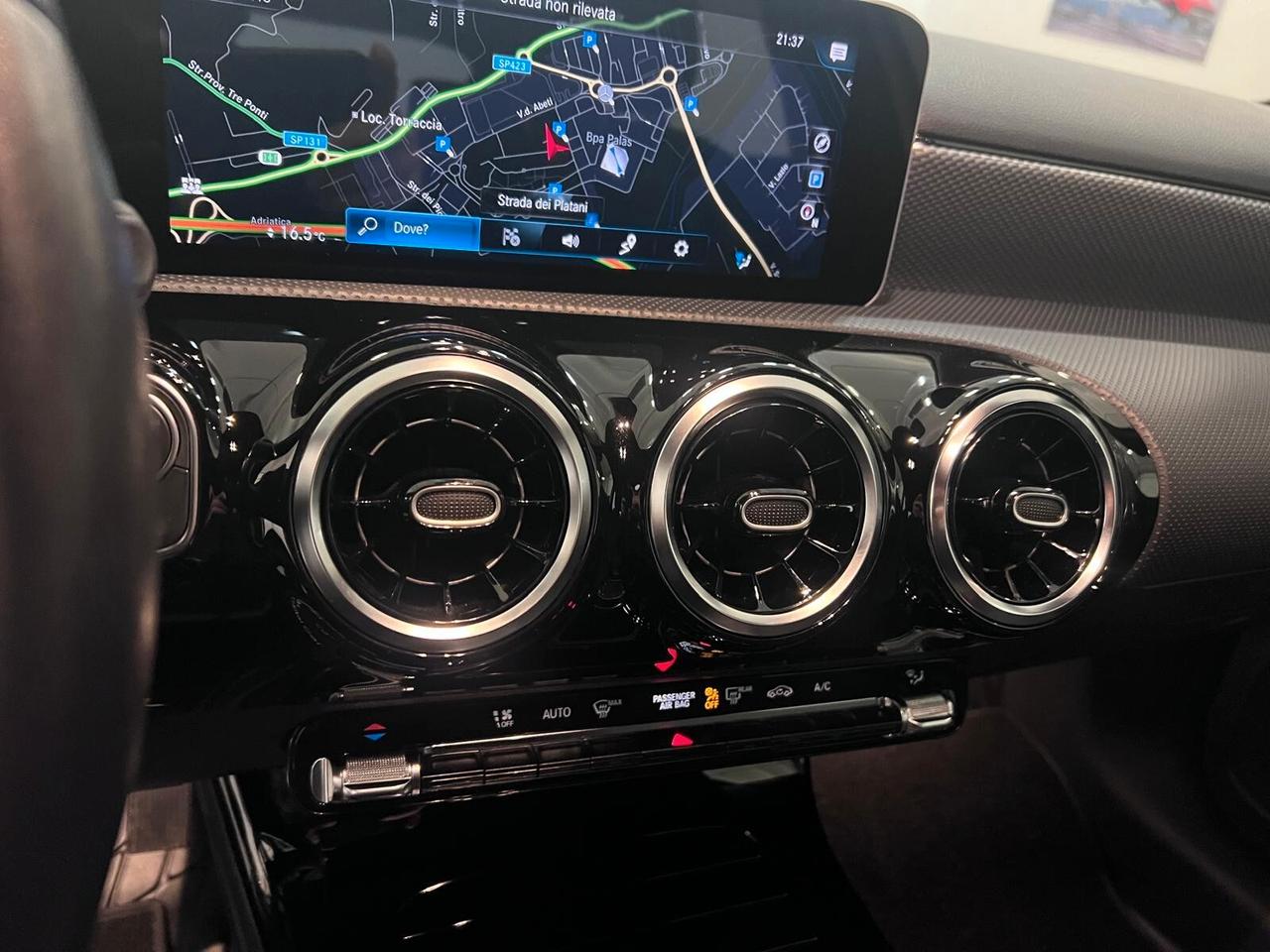 Mercedes-benz A 180d Automatic Business