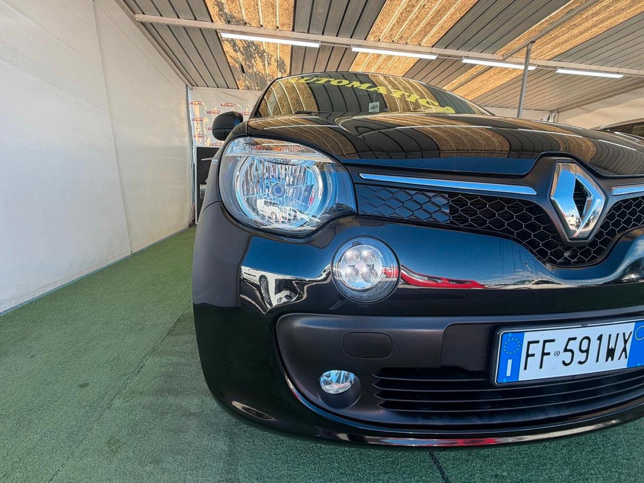 RENAULT TWINGO 1.0 BENZINA 70CV AUTOMATICA