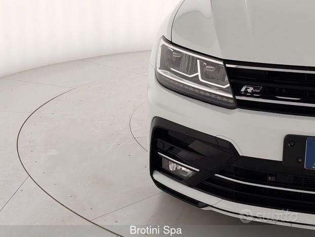 Volkswagen Tiguan 1.5 TSI DSG Sport ACT BlueM...