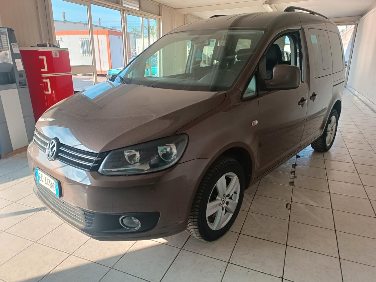 Volkswagen Caddy 1.6 TDI 102 CV 5p. Highline