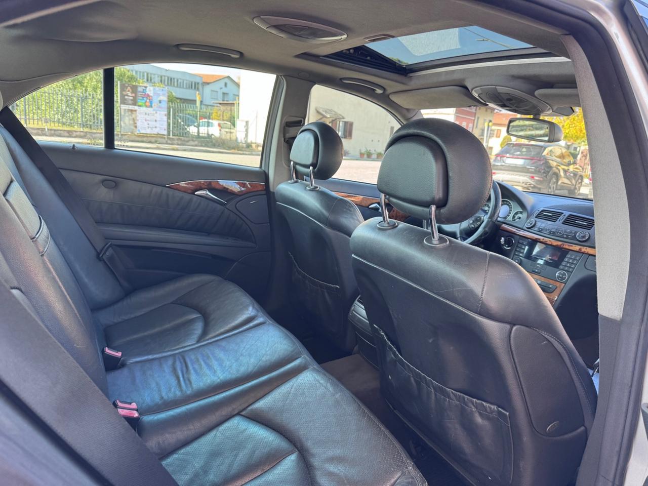 Mercedes-benz E 220 CDI cat Elegance