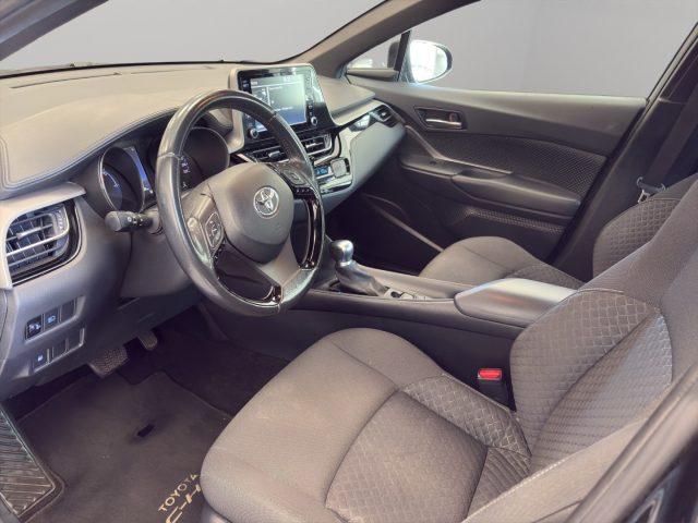 TOYOTA C-HR 1.8 Hybrid E-CVT Active