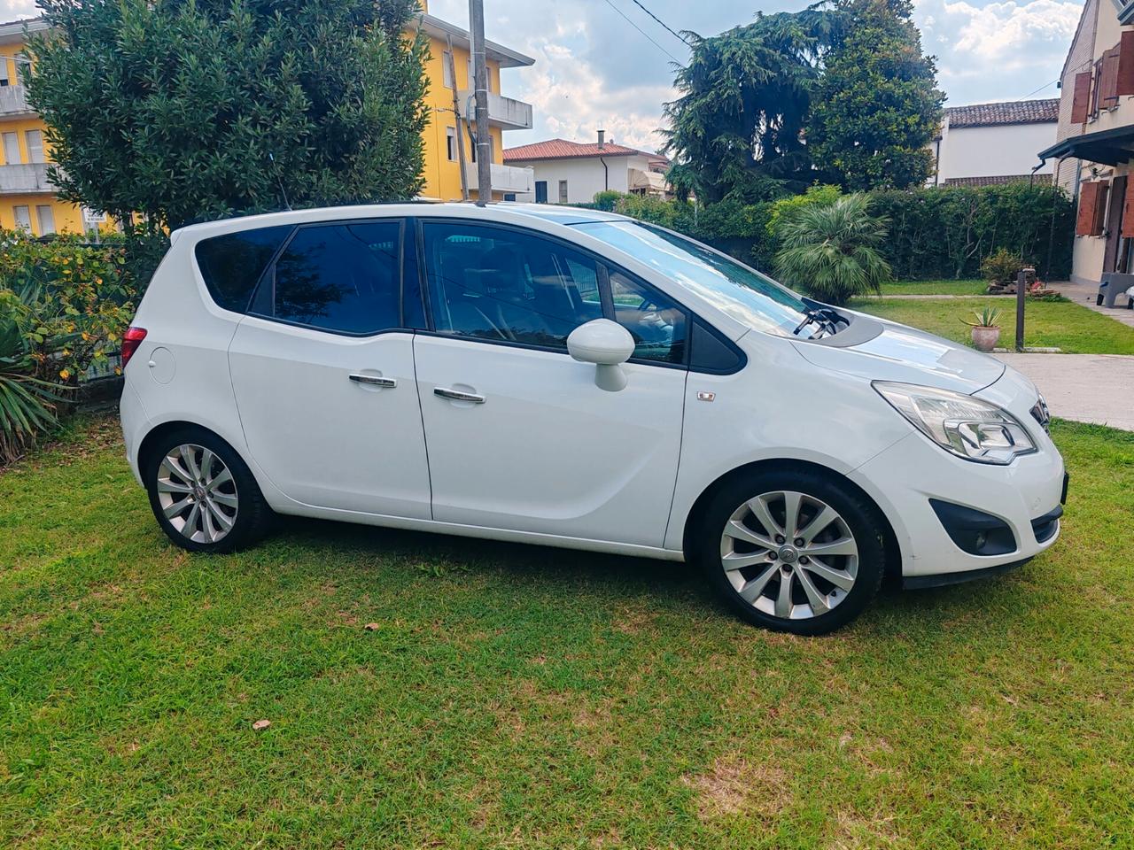 Opel Meriva 1.4 16V GPL" Perfetta di tutto