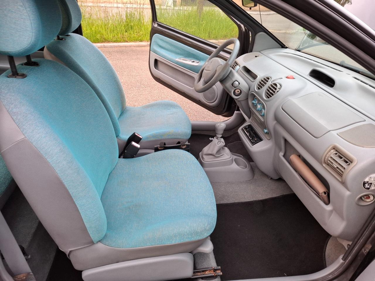 Renault Twingo 1.2i cat Privilège