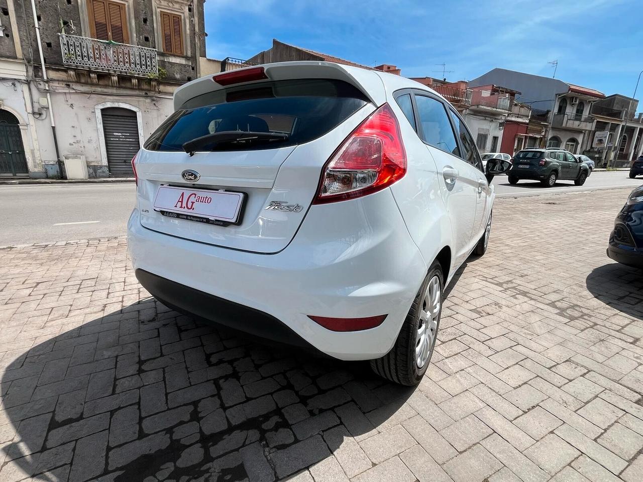 Ford Fiesta 1.5 TDCi 95CV 5 porte Business