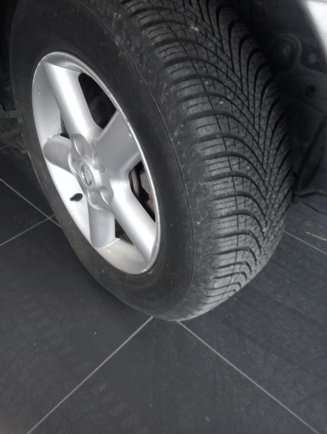 Nissan X-Trail 2.2 TD Di Elegance