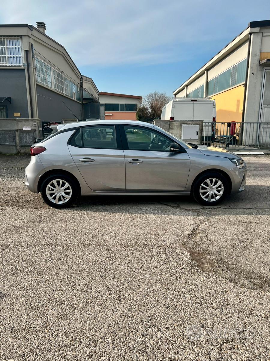 Opel corsa 1.2 75cv (NEOPATENTATI)