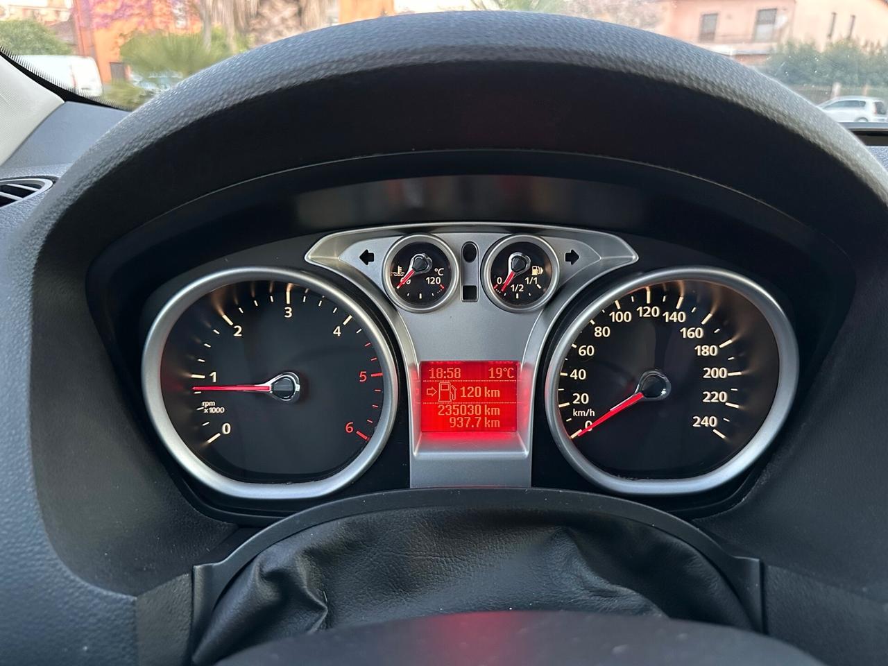 Ford Kuga 2.0 TDCi 136 CV Trend