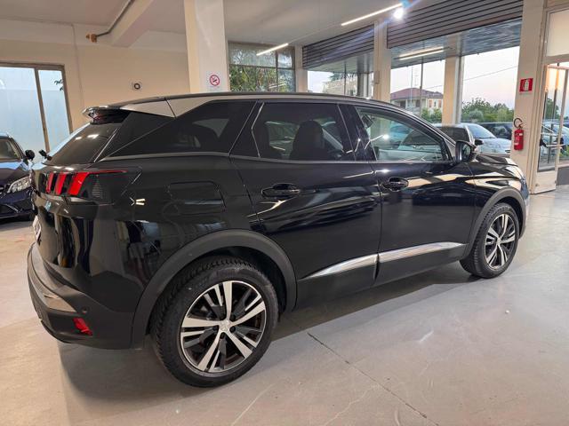 PEUGEOT 3008 BlueHDi 130 S&S EAT8 Allure Pack