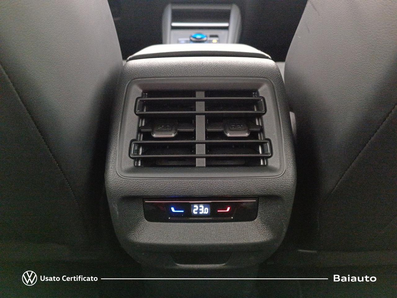 Volkswagen Tiguan 2.0 tdi scr 150cv life dsg