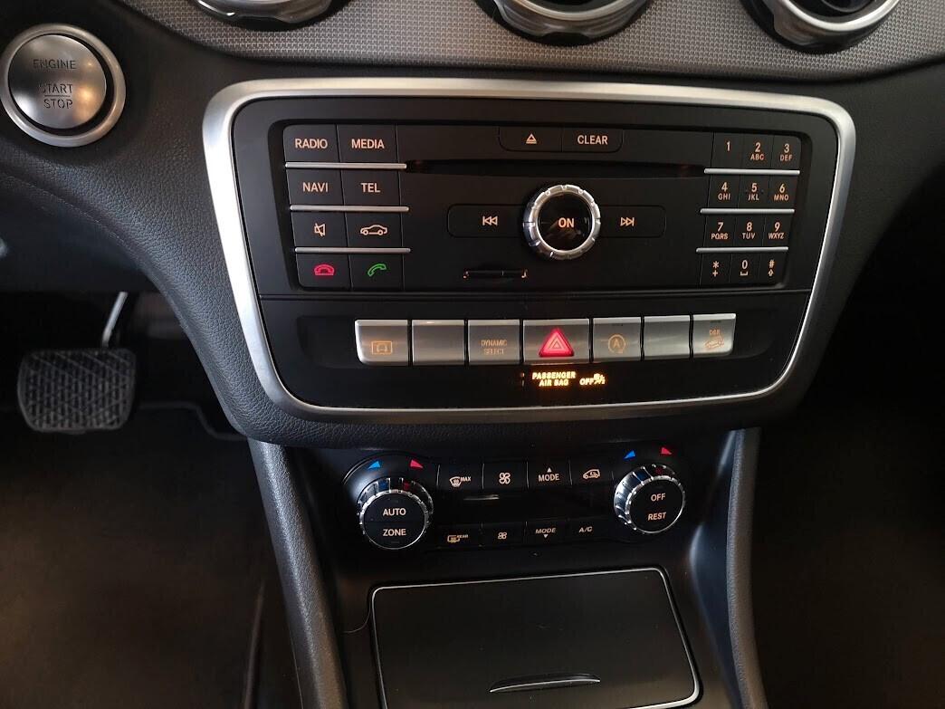 Mercedes-benz GLA 200 180 d Sport 4 MATIC