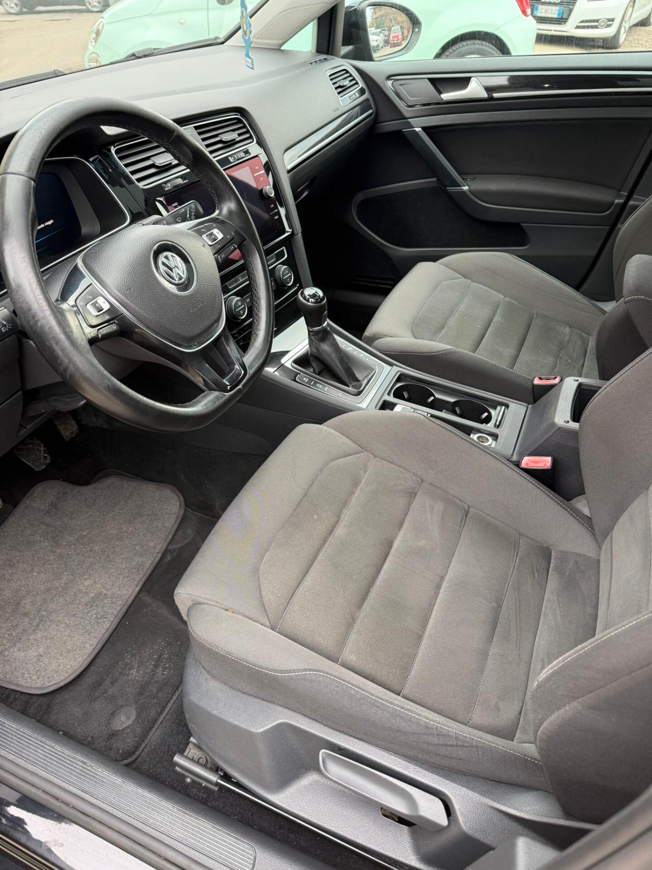 Volkswagen Golf 2.0 TDI 5p. Highline BlueMotion Technology