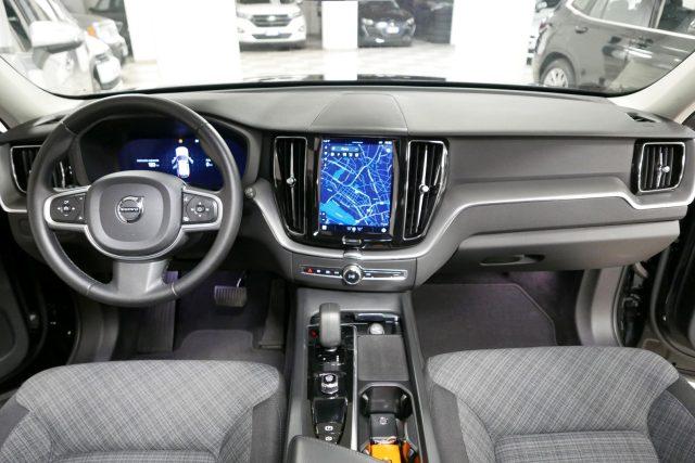 VOLVO XC60 T6 Recharge Plug-in Hybrid AWD automatic Core