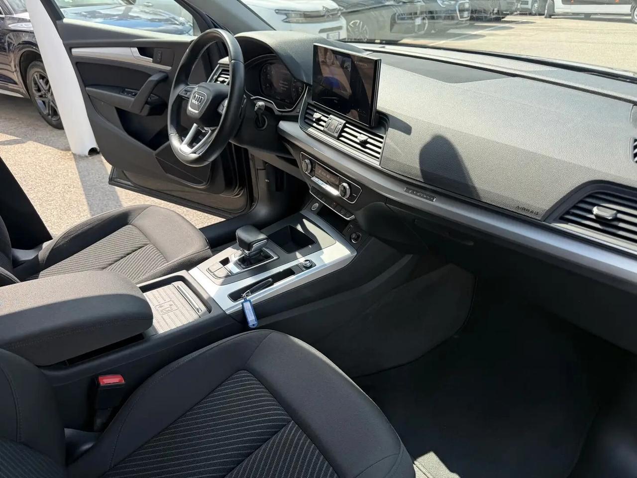 Audi Q5 Sportback 40 2.0 tdi mhev 12V Business Advanced