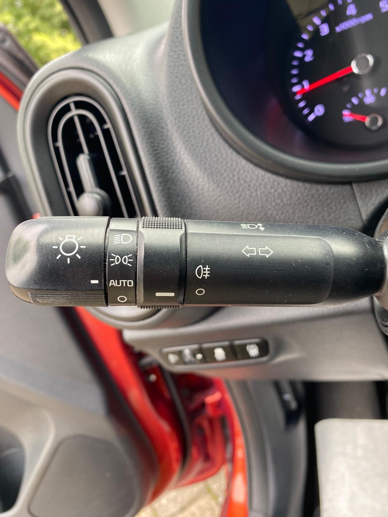 Kia Picanto 1.0 12V 5 porte Cool