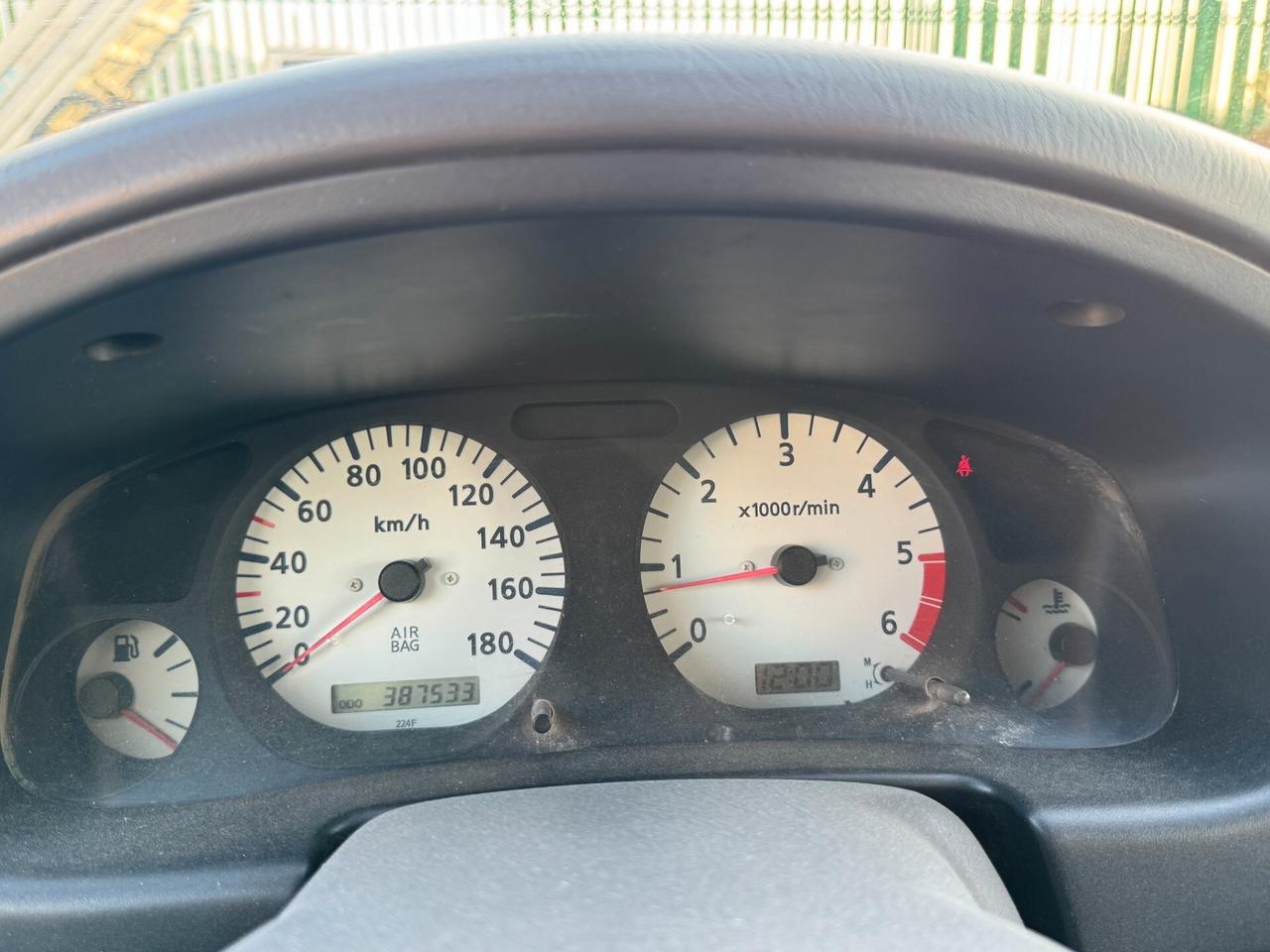 Nissan Navara double cab 2.5 tdi MOTORE NUOVO