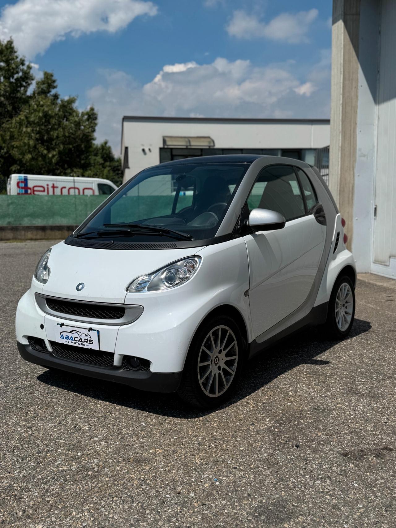 Smart ForTwo 1.0 Benz. 52kW Automatica *34.000 km*