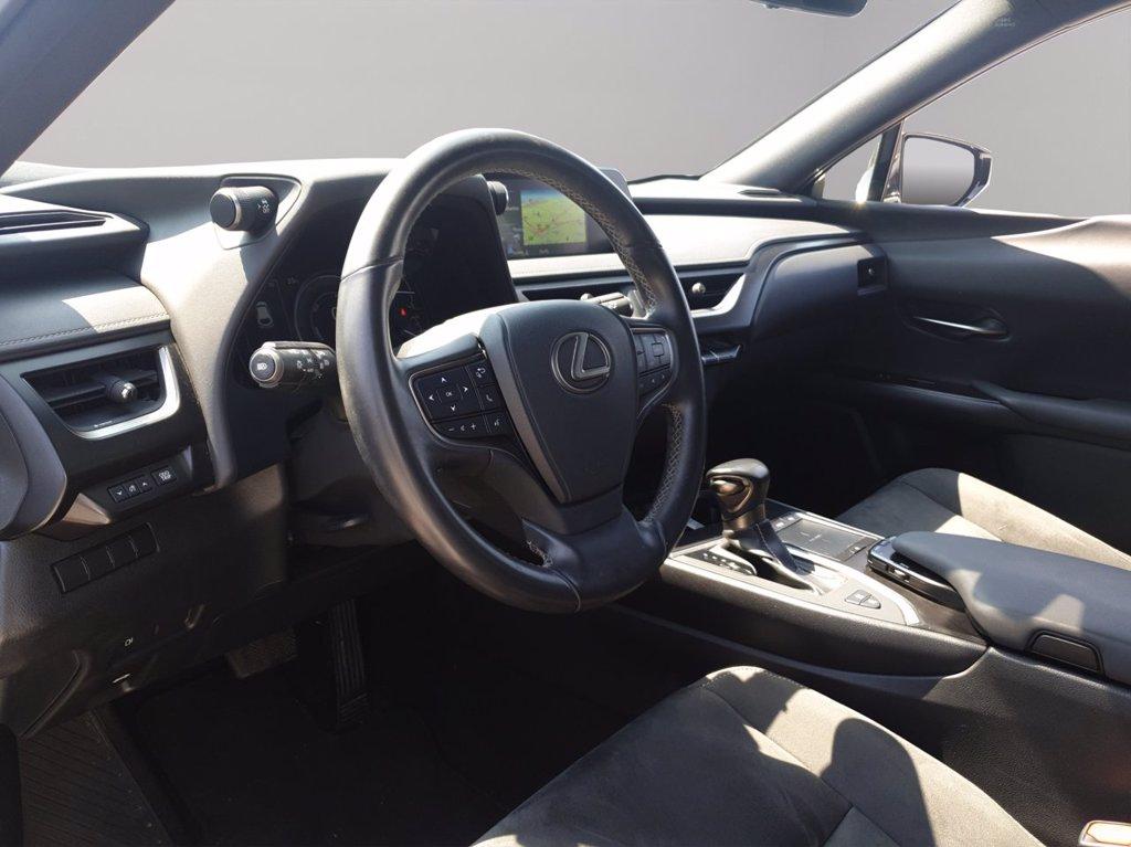 LEXUS Ux 250h 2.0 business 2wd cvt del 2020