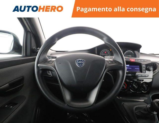 LANCIA Ypsilon 1.0 FireFly 5 porte S&S Hybrid Ecochic Silver