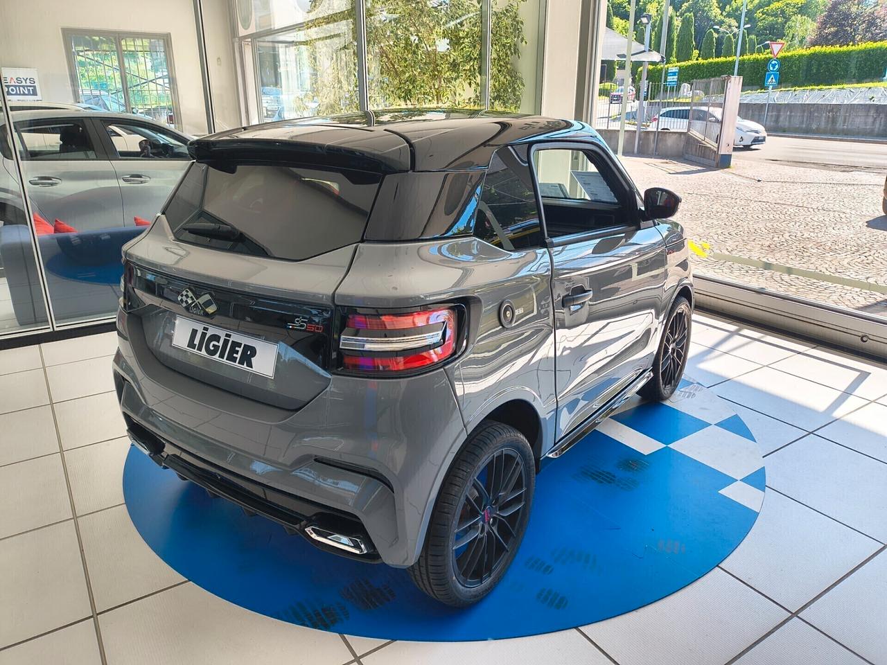 LIGIER JS50 DCI Ultimate con servosterzo e clima