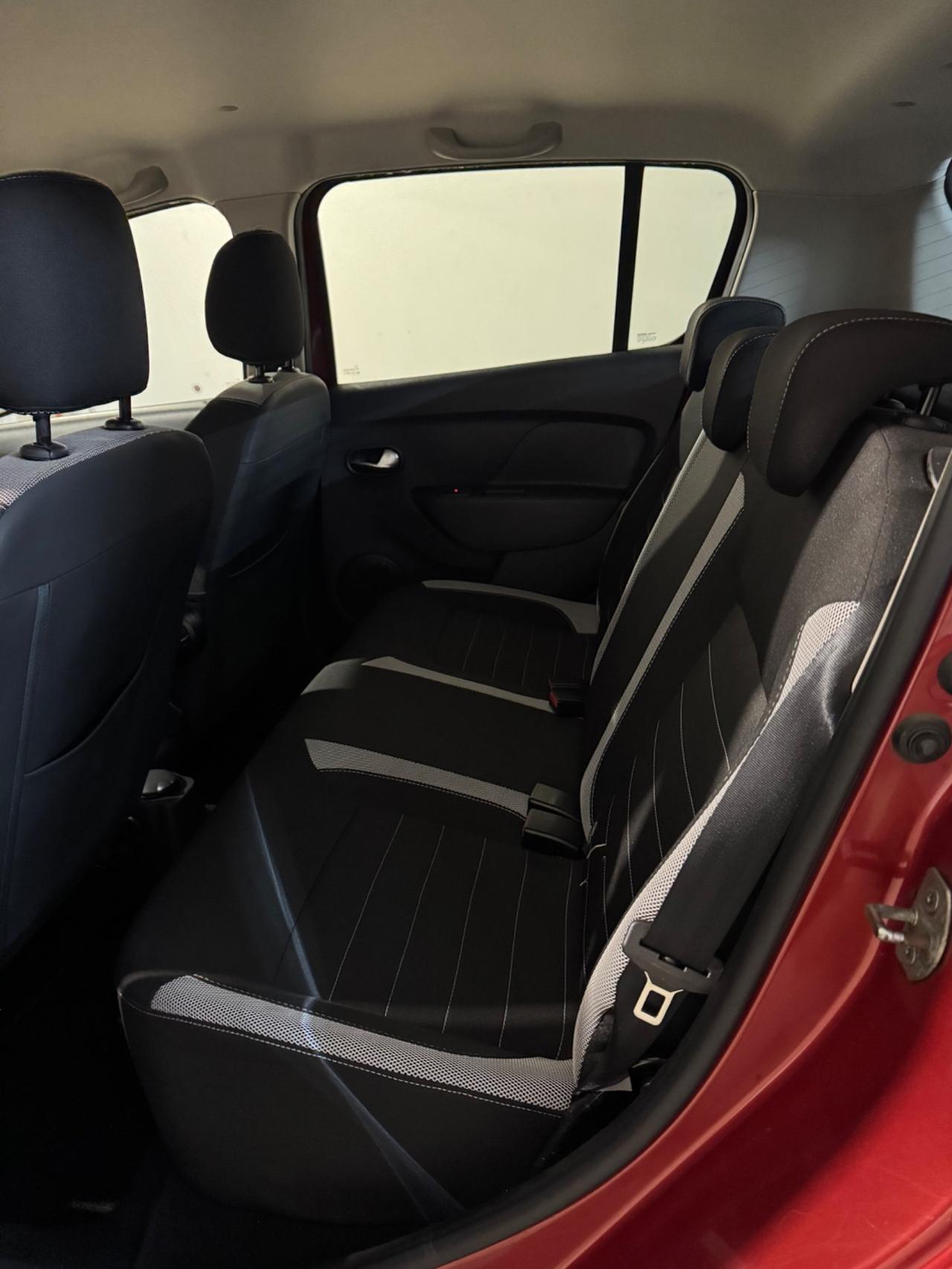 Dacia Sandero Stepway 1.5 dCi 8V 90CV Start&Stop