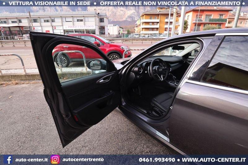 Alfa Romeo Giulia 2.0 Turbo 200CV AT8 Super