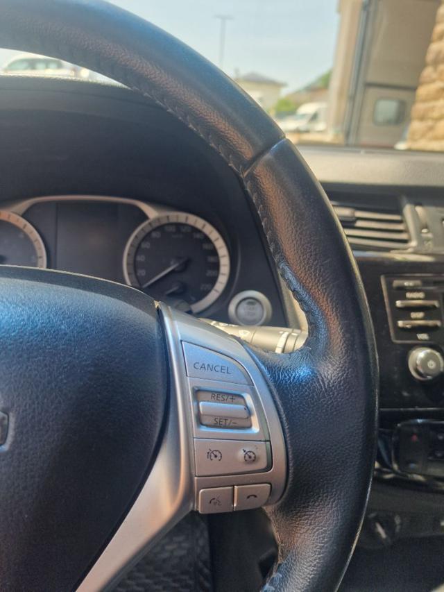 NISSAN Navara 2.3 dCi 4WD King Cab PREZZO FINITO