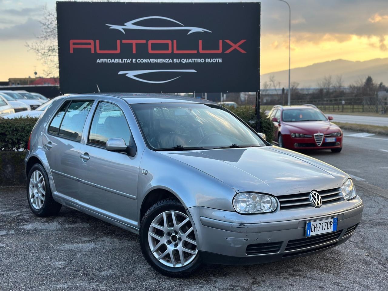 VOLKSWAGEN GOLF 4 1.6 16V cat 5 porte Highline