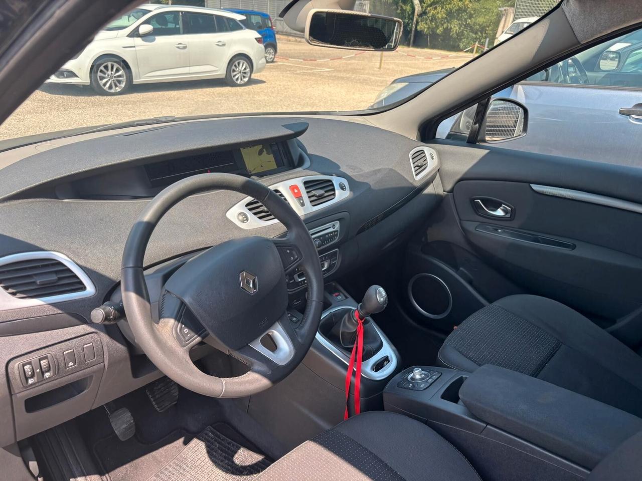 Renault Scenic X-Mod 1.5 dCi - 2010