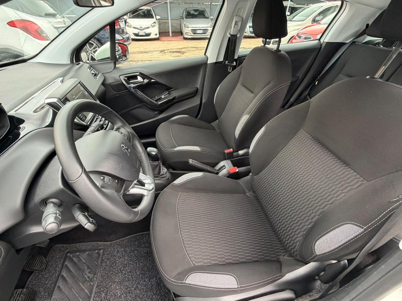 Peugeot 208 PureTech 82 5 porte Active
