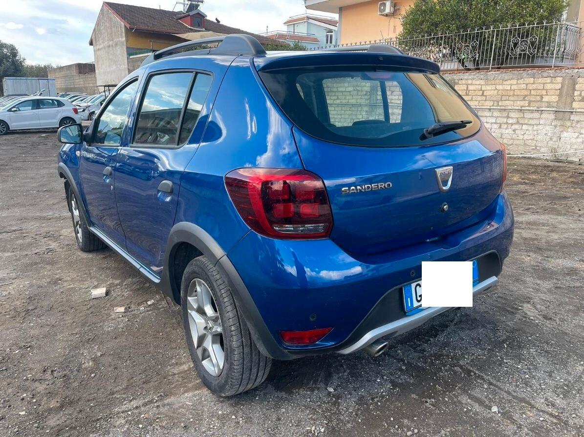 Dacia Sandero Stepway 1.0 TCe 100 CV ECO-G Comfort