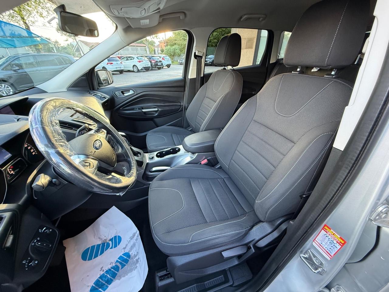 Ford Kuga 2.0 TDCI 140 CV 4WD Powershift
