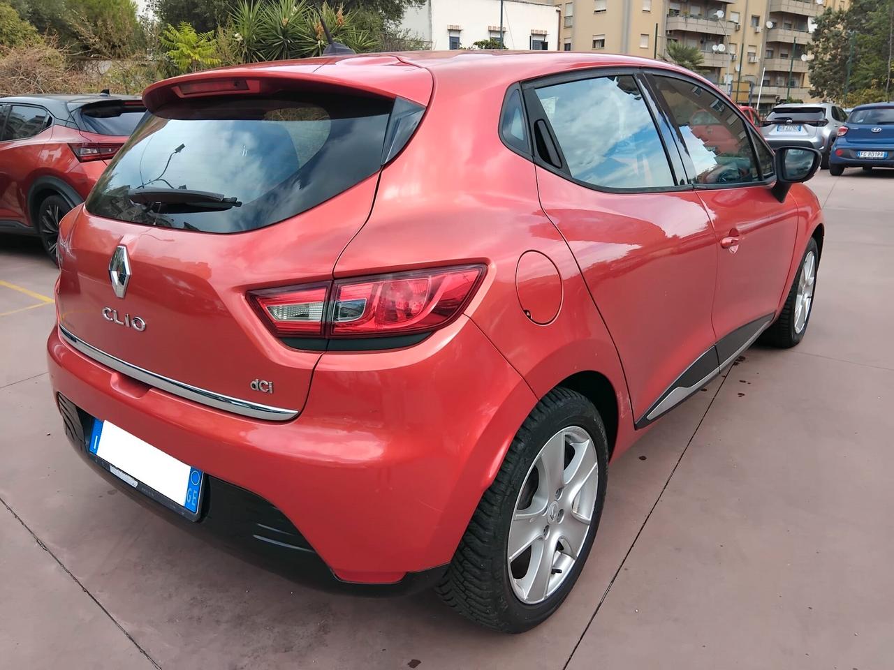 RENAULT CLIO 1.5 DCI 90CV GARANZIA 12 MESI