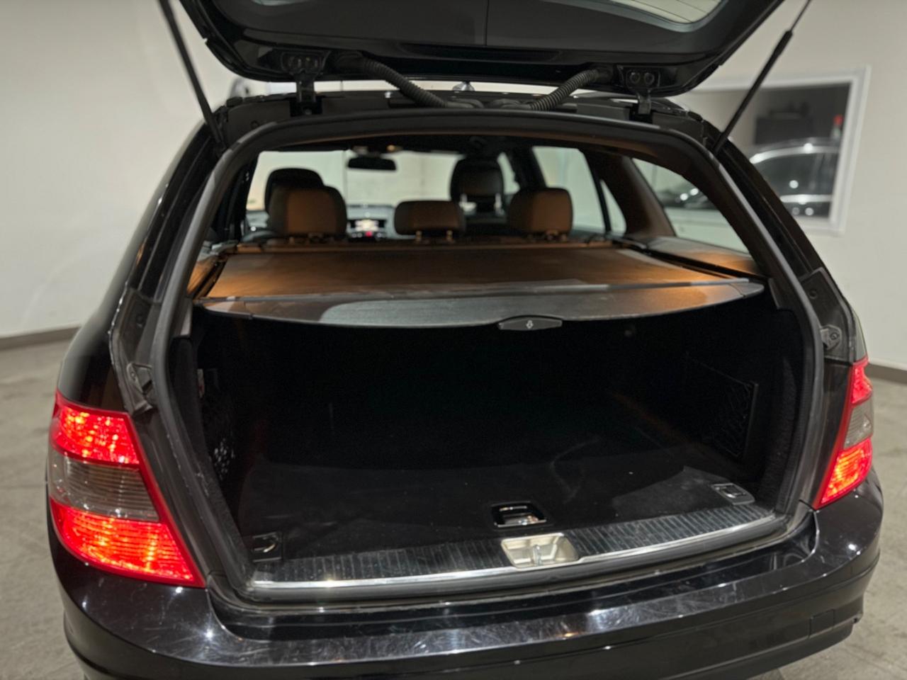 Mercedes-benz C 220 CDI AMG Cv170/Kw125