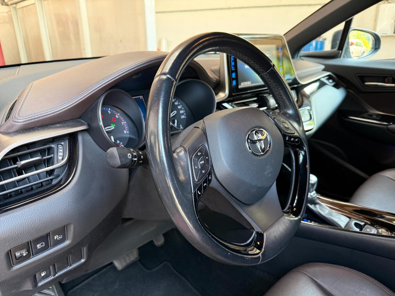 Toyota C-HR 1.2 Turbo CVT 4WD Lounge