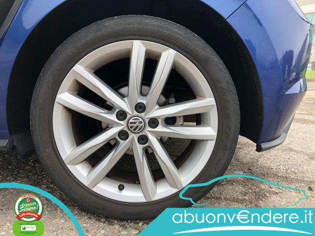 VOLKSWAGEN Polo 1.0 TSI 115 CV DSG 5p. Highline R-Line