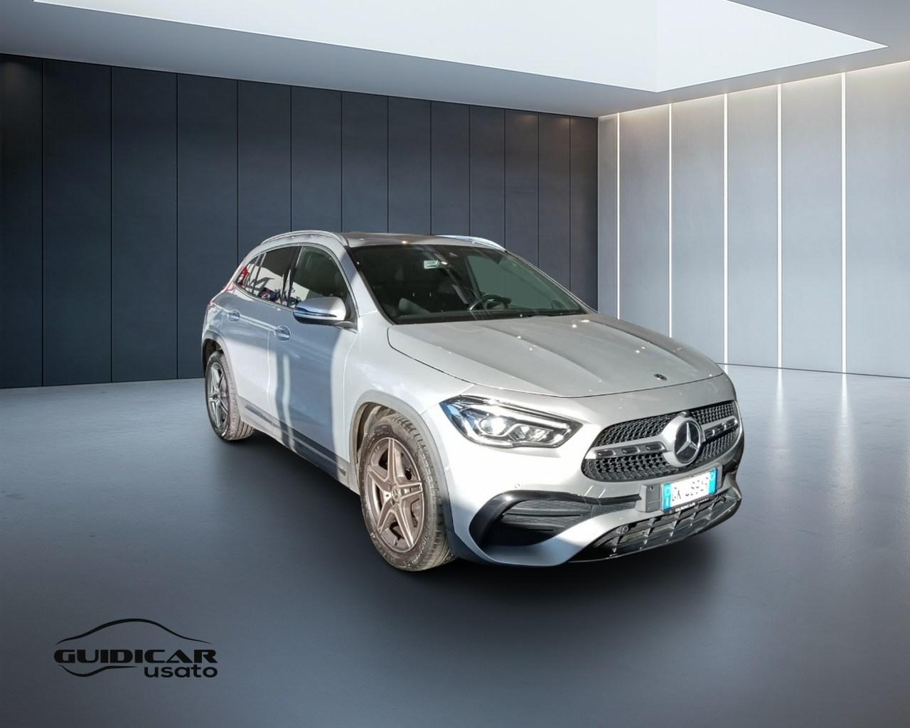 Mercedes-Benz GLA-H247 2020 - GLA 180 d Premium auto