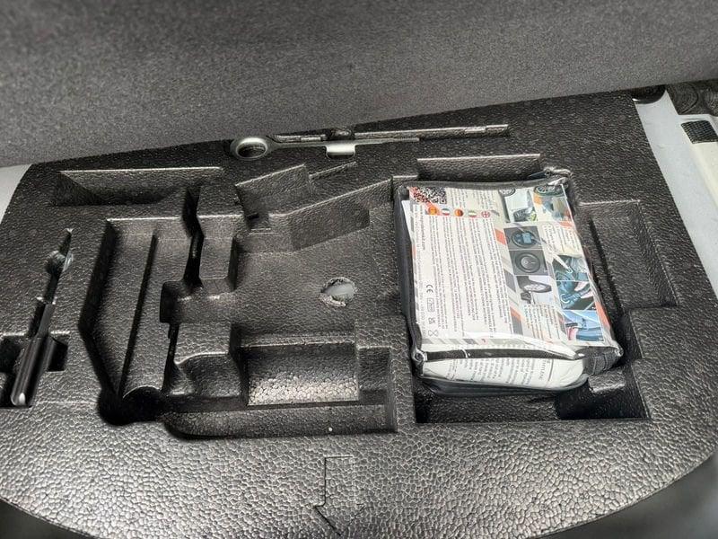 FIAT 500C Hybrid 1.0 70cv Ibrido Dolcevita