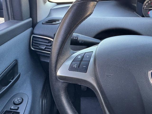 LANCIA Ypsilon 1.0 HYBRID GOLD 5 POSTI+NAVI+SENSORI
