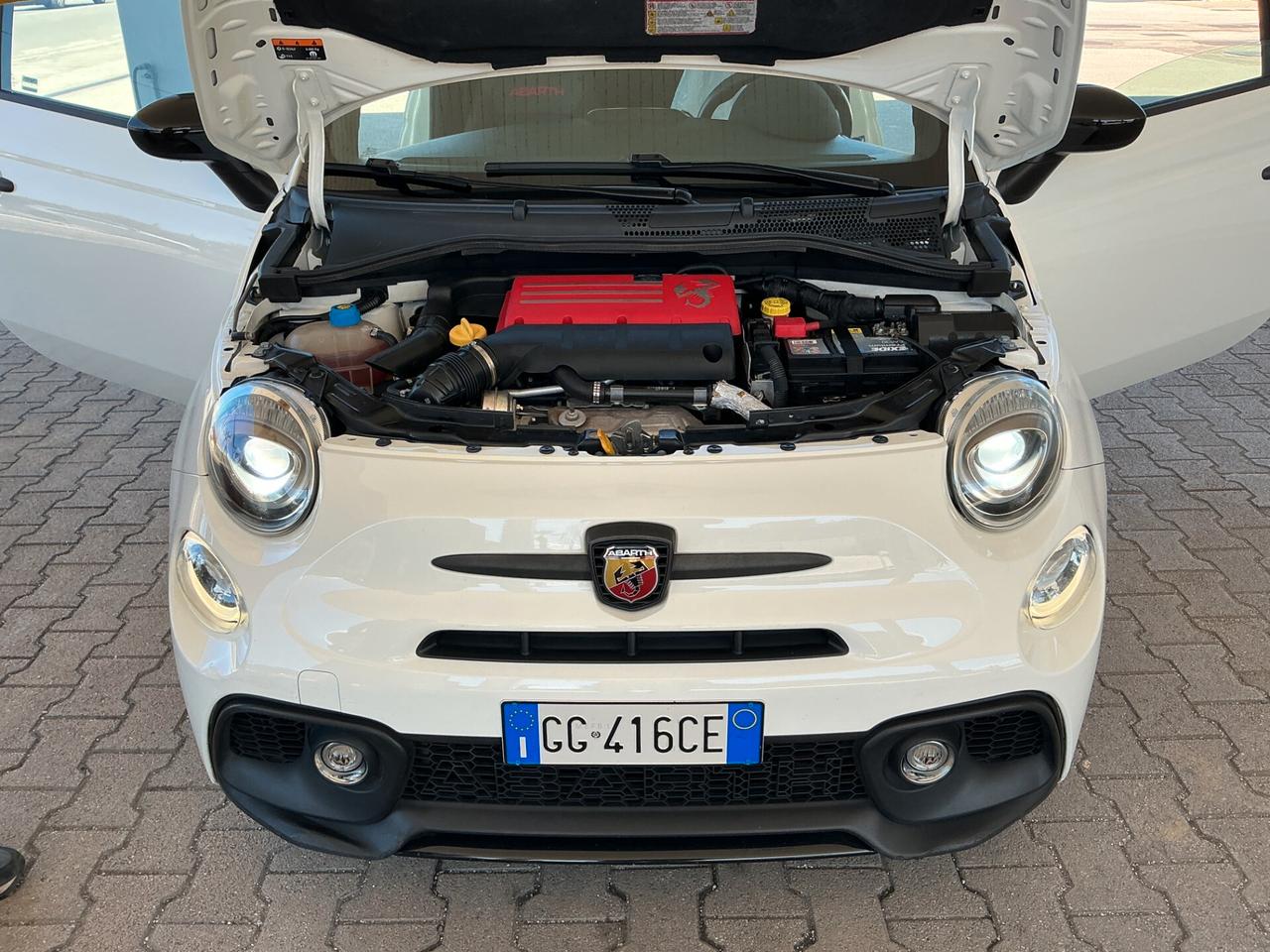 Abarth 595 1.4 Turbo T-Jet 180 CV Esseesse