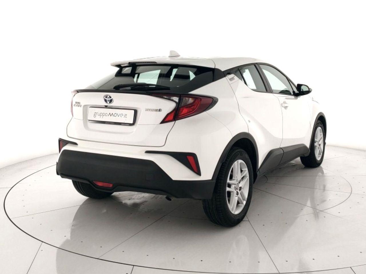 TOYOTA C-HR 1.8h Active e-cvt