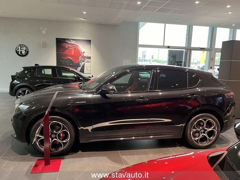 Alfa Romeo Stelvio 2.2 Turbodiesel 160 CV AT8 RWD Veloce